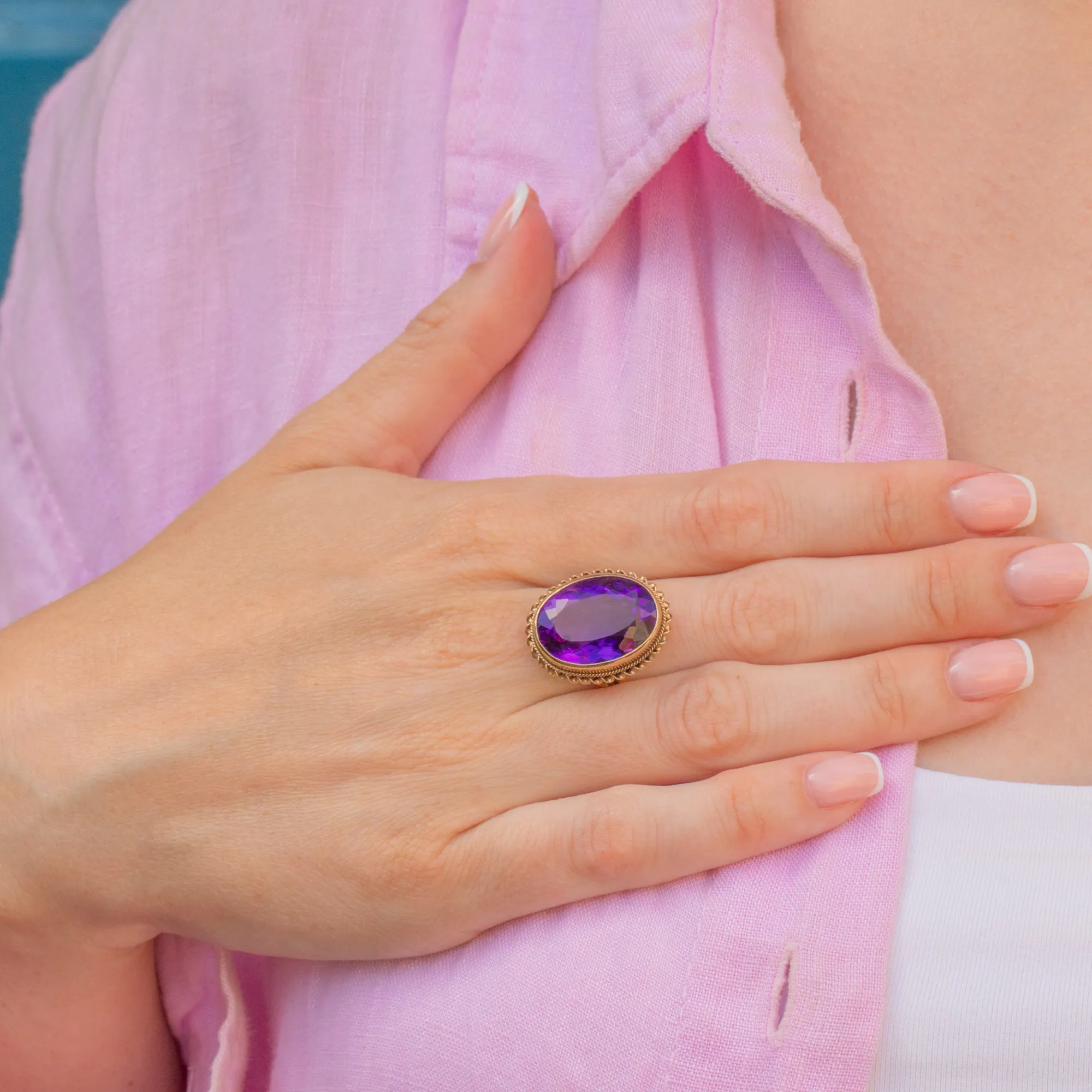 9ct Gold Amethyst Cocktail Ring 11.35ct