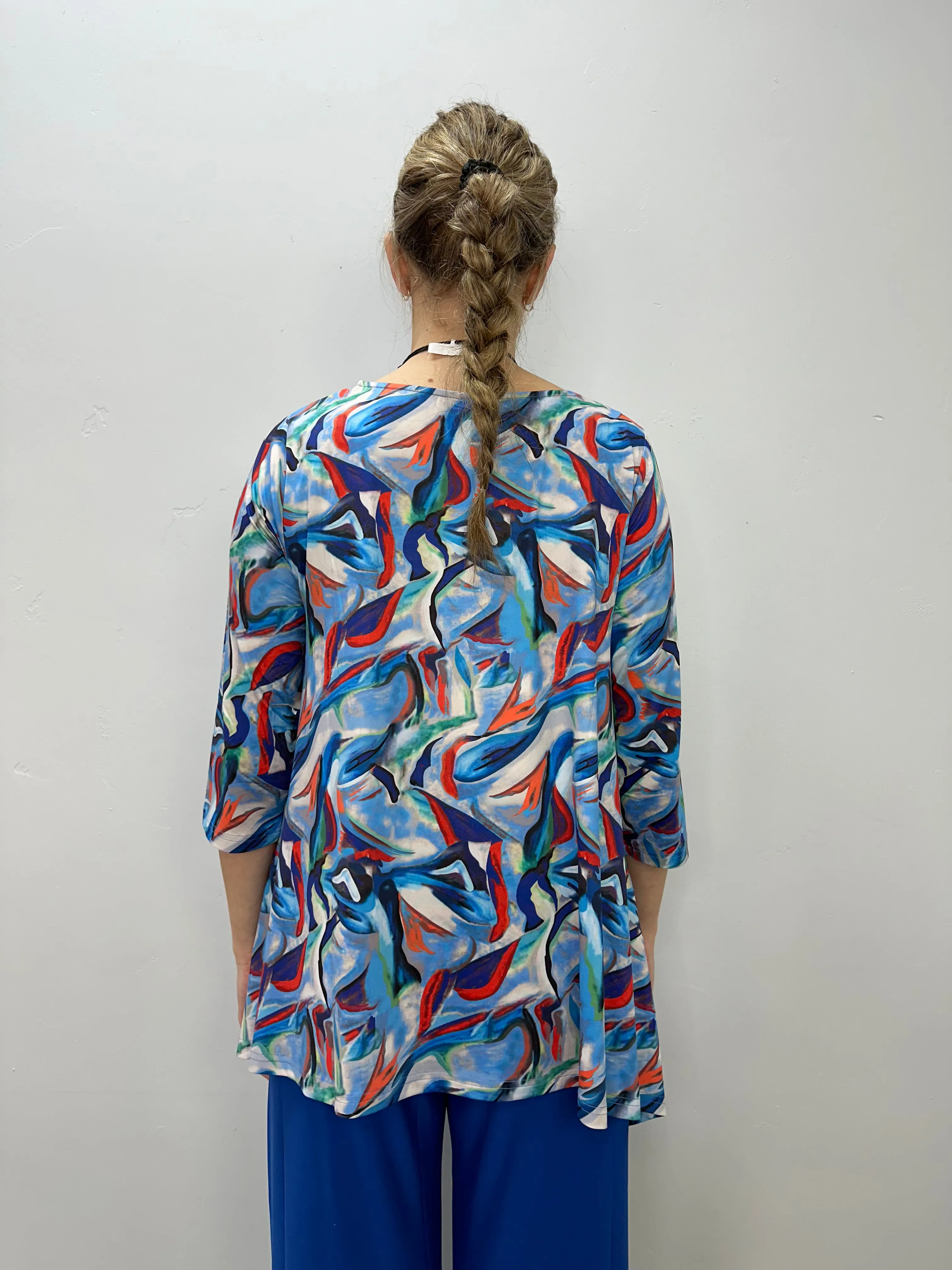 Blue and Red Abstract Pattern 3/4 Sleeve Shark-bite Tunic