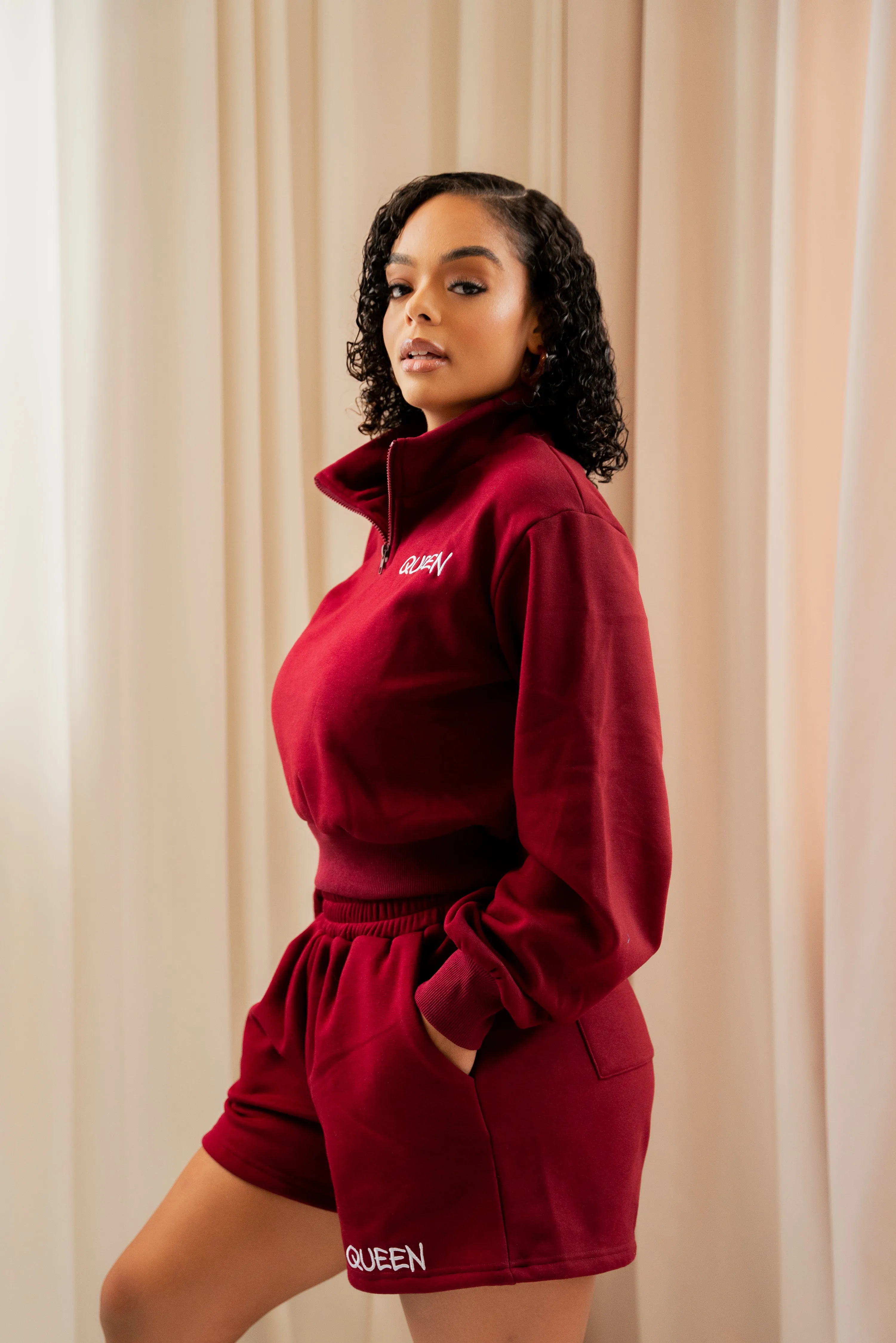 BURGUNDY QUEEN  Pullover SHORT Set