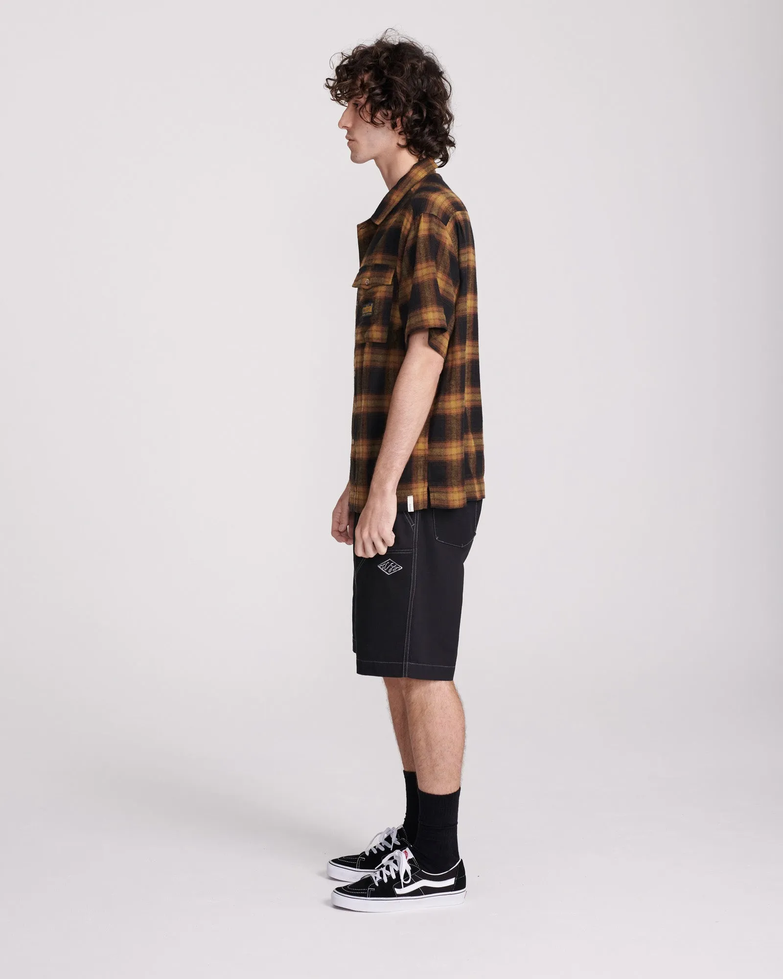 SHIN SHORT SLEEVE SHIRT - CAMEL