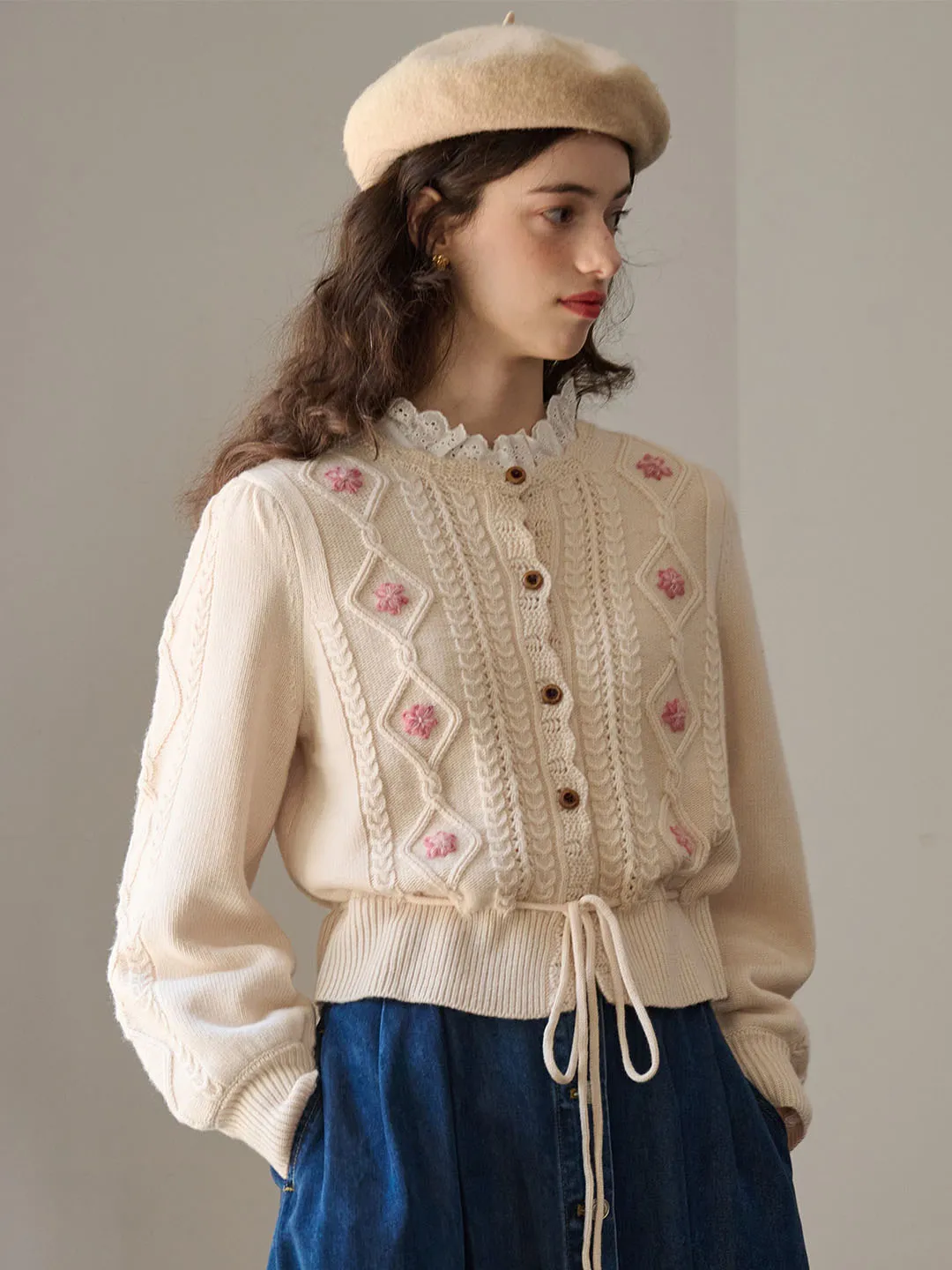 Willow Floral Embroidery Lantern Sleeve Knot Hem Knit Cardigan-Off-white